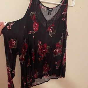 Floral Open shoulder Top